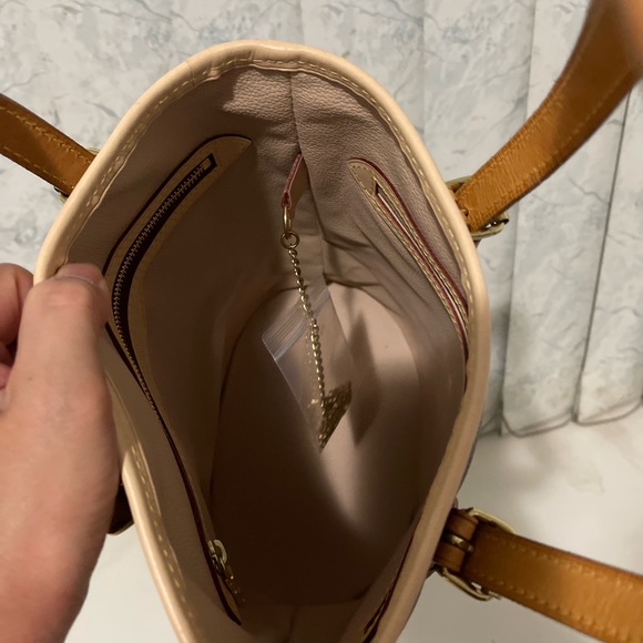 Authentic Louis Vuitton bucket bag - Picture 3 of 5